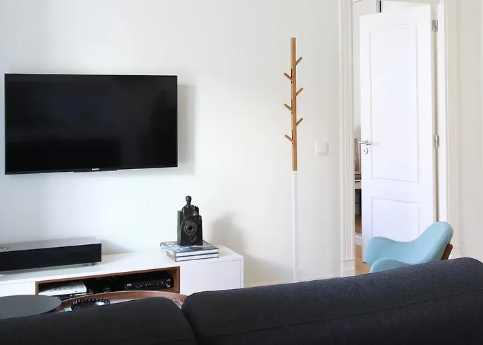 Madalena 133 * Lisbon